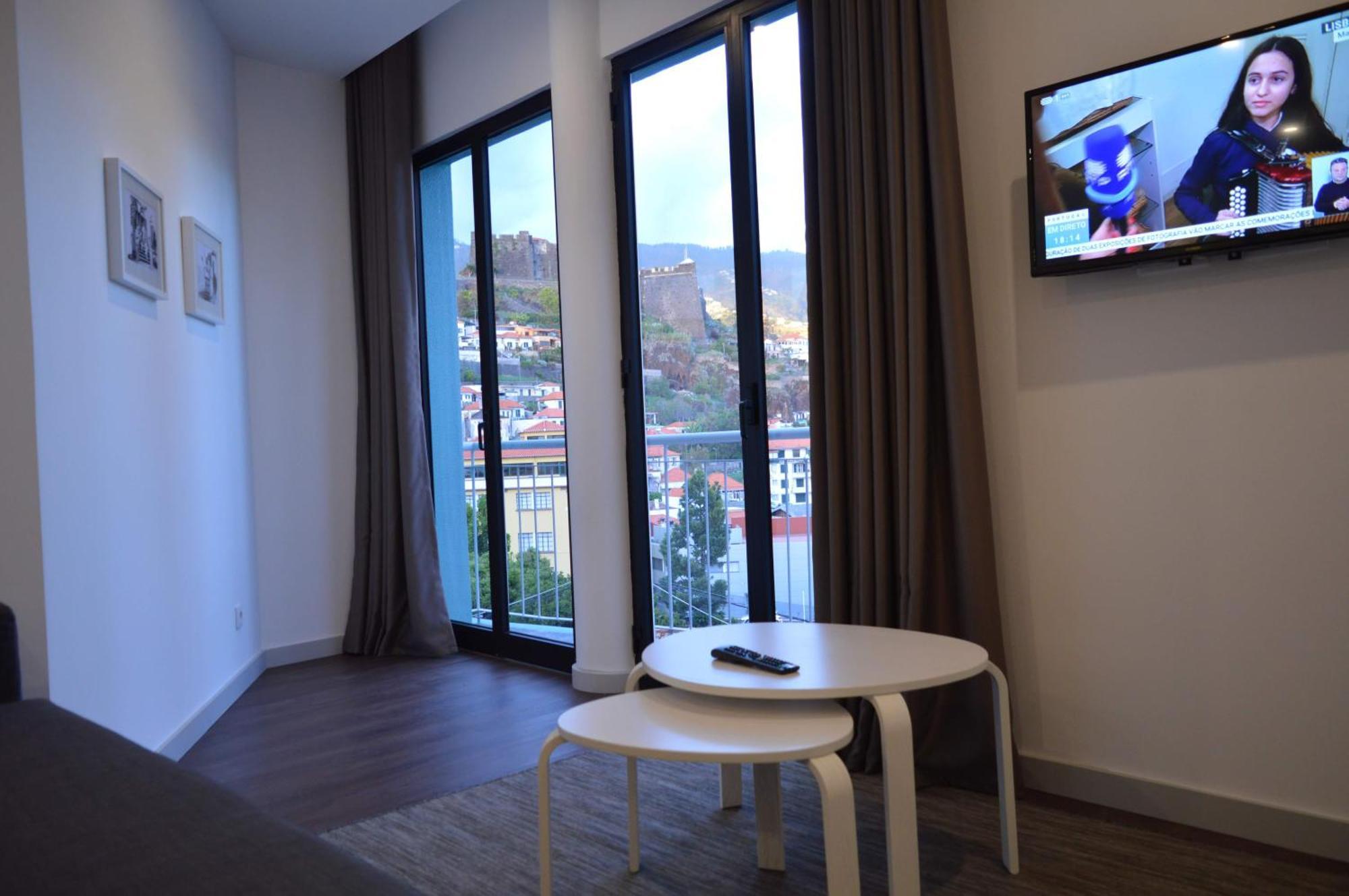 Cba Suites Madeira Фуншал Екстериор снимка