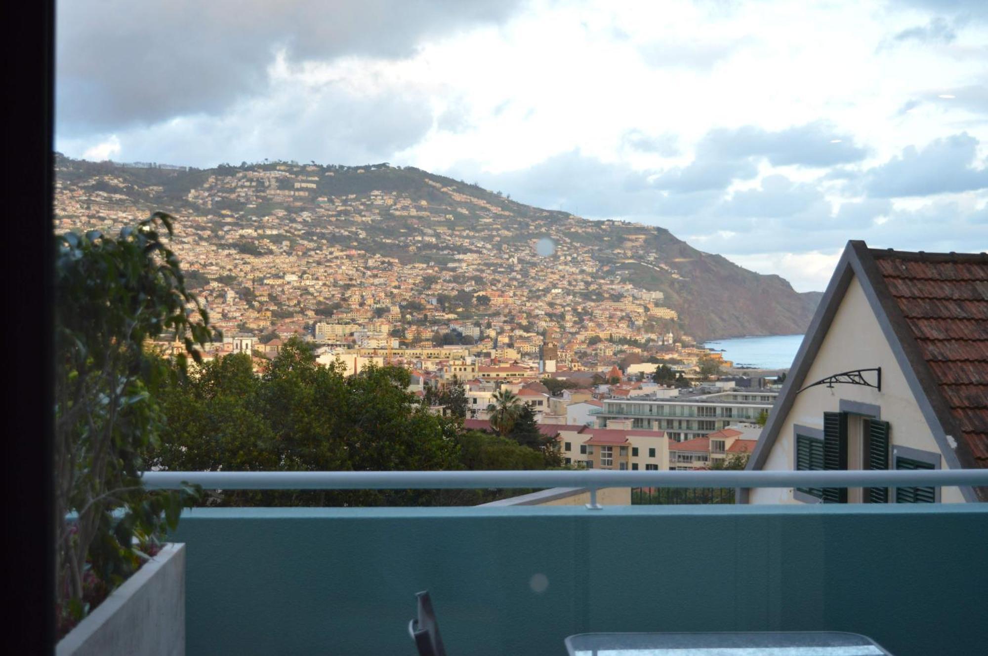 Cba Suites Madeira Фуншал Екстериор снимка
