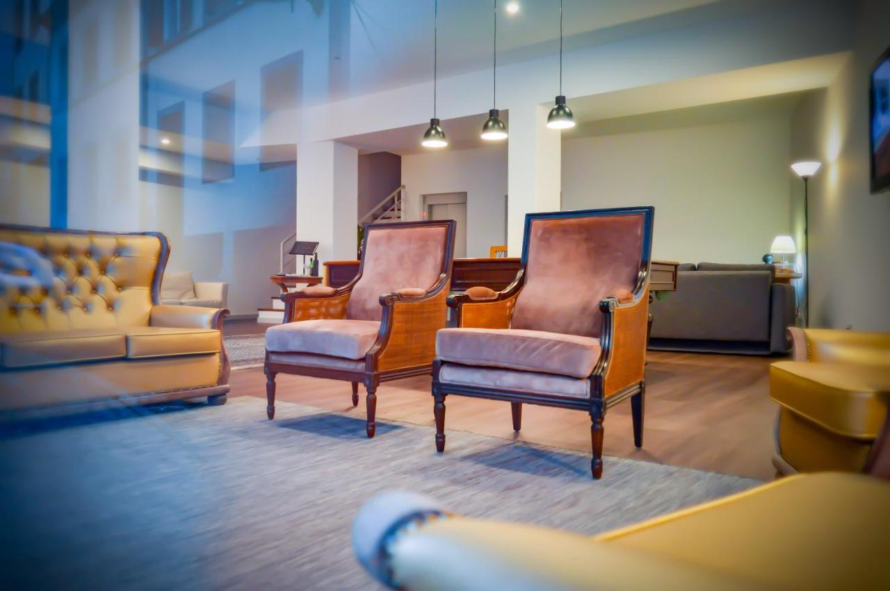 Cba Suites Madeira Фуншал Екстериор снимка